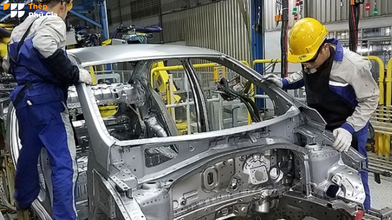 Thép tổ hợp được ứng dụng trong công nghệ ô tô